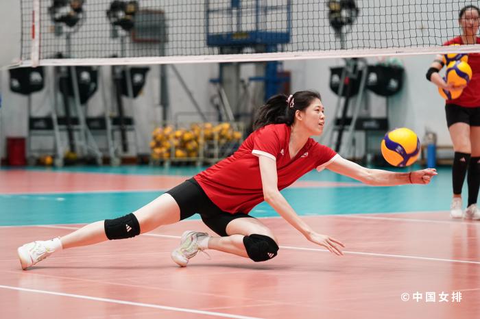 中国女排世锦赛首战告捷3-1力克墨西哥