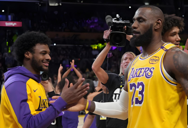 41岁詹姆斯合同风波：各队仅愿提供中产特例