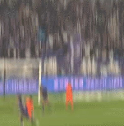 青岛海牛宋龙与天津津门虎基莱斯上演德比对决