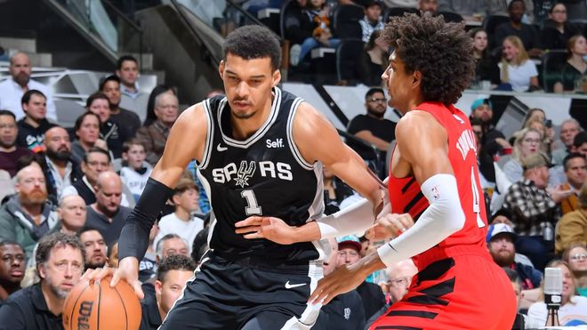 NBA季后赛首轮赛程差异引关注湖人火箭获额外休